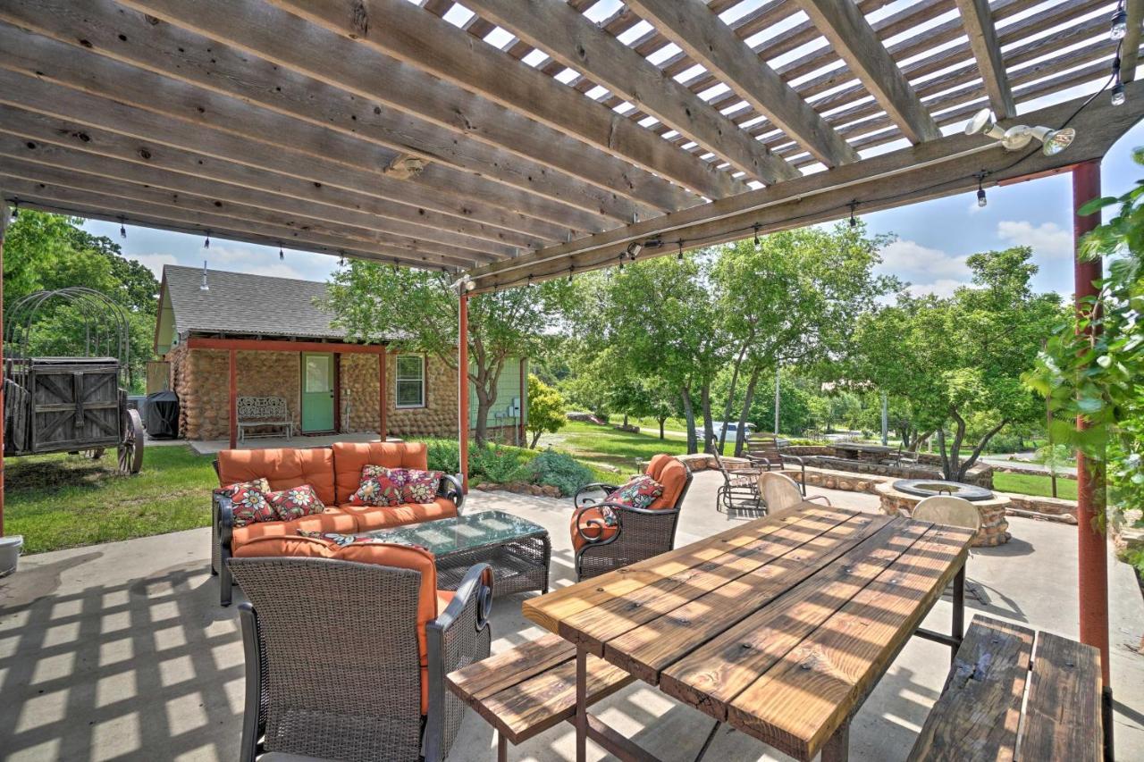 Charming Hilltop Cottage In Medicine Park! מראה חיצוני תמונה